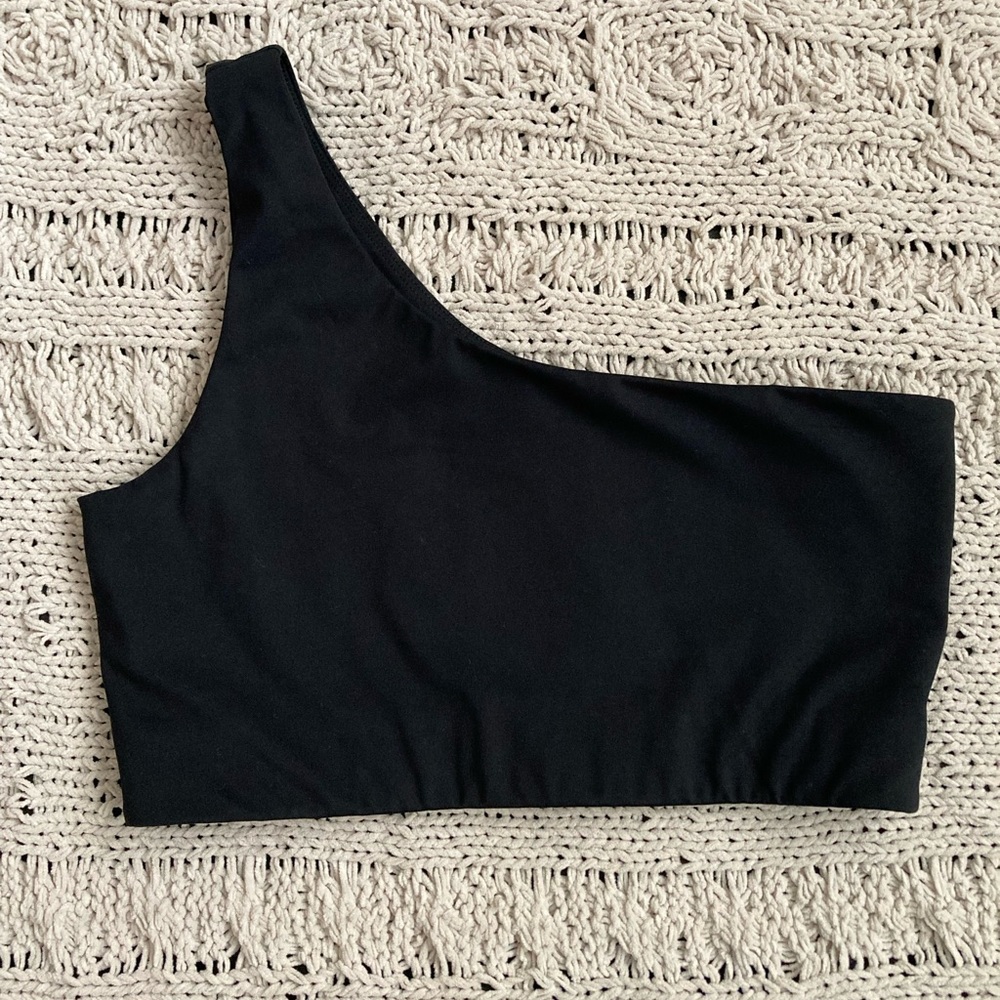 Girlfriend collective Black Bianca One Shoulder Bra size large